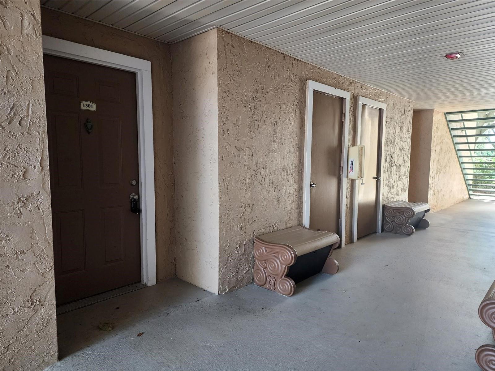 SUNTREE CENTER SUNTREE PUD STAGE 03 TR 25A - Residential Lease