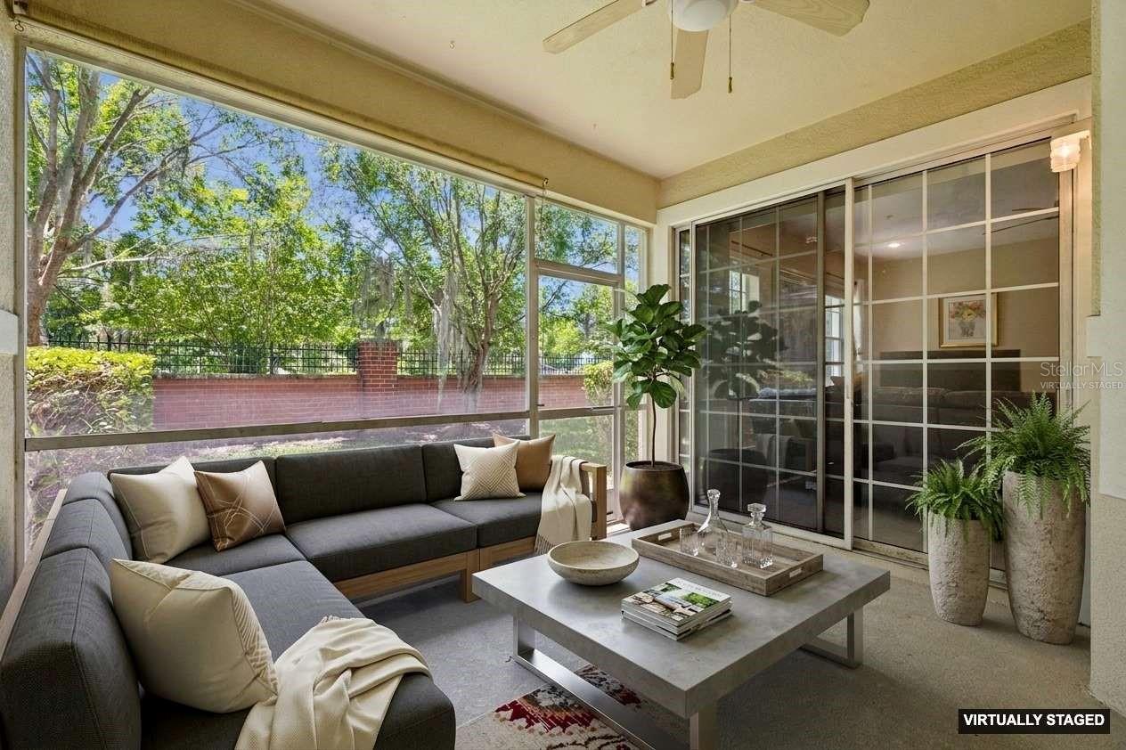 HARBOR WINDS - Residential