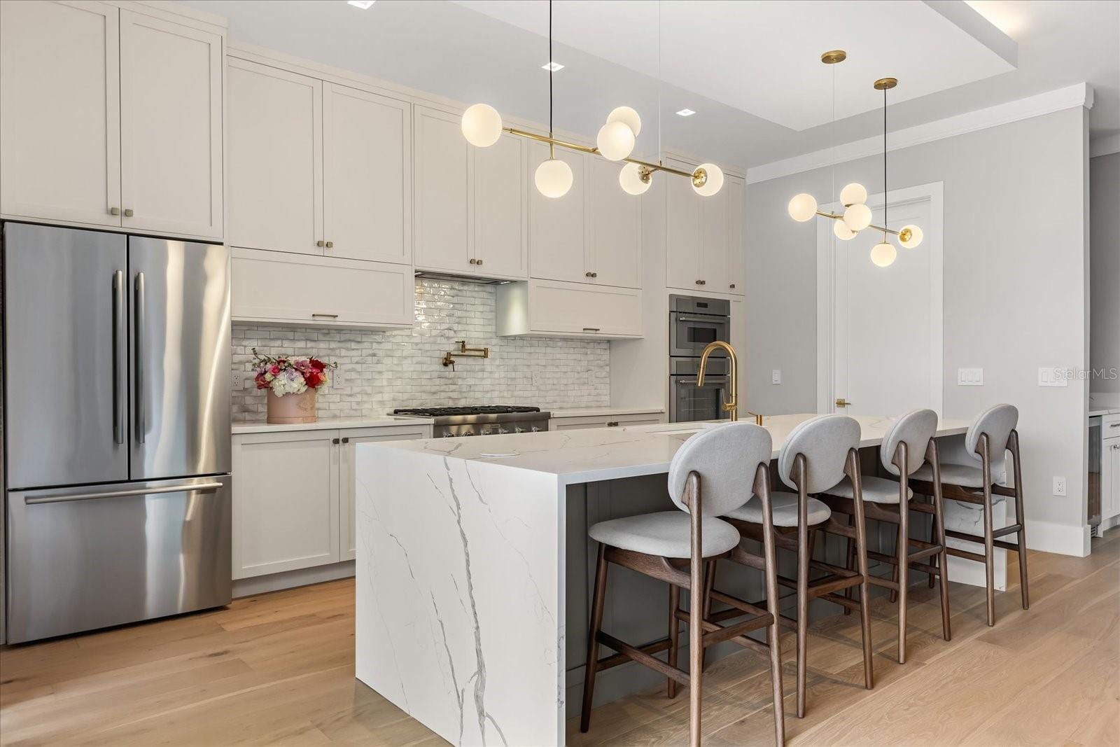 COLONIAL ACRES - Residential