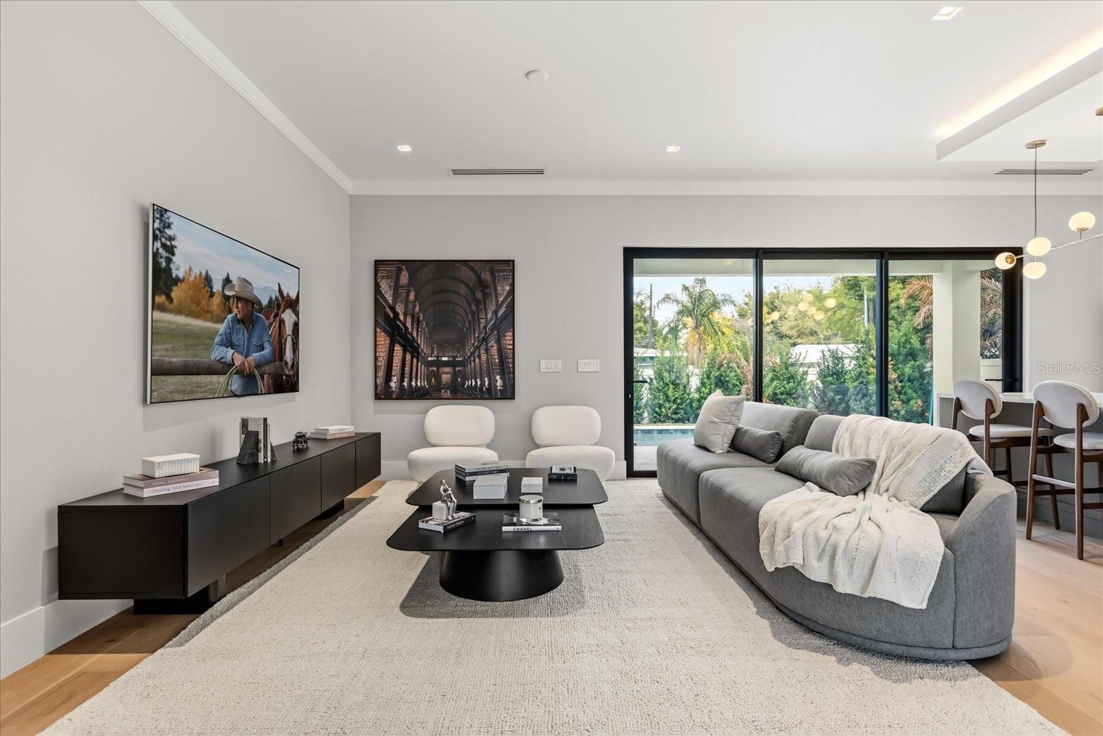 COLONIAL ACRES - Residential