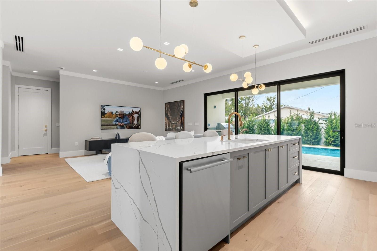 COLONIAL ACRES - Residential