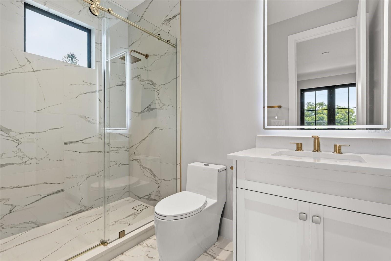 COLONIAL ACRES - Residential