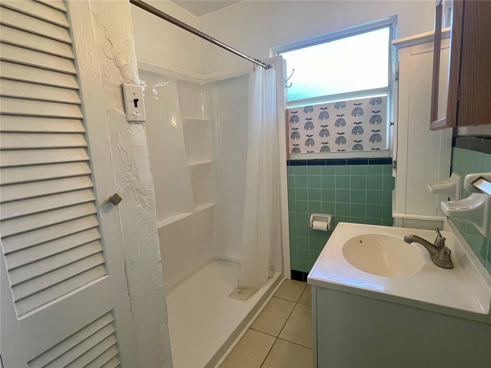 CORDES COVE - Residential