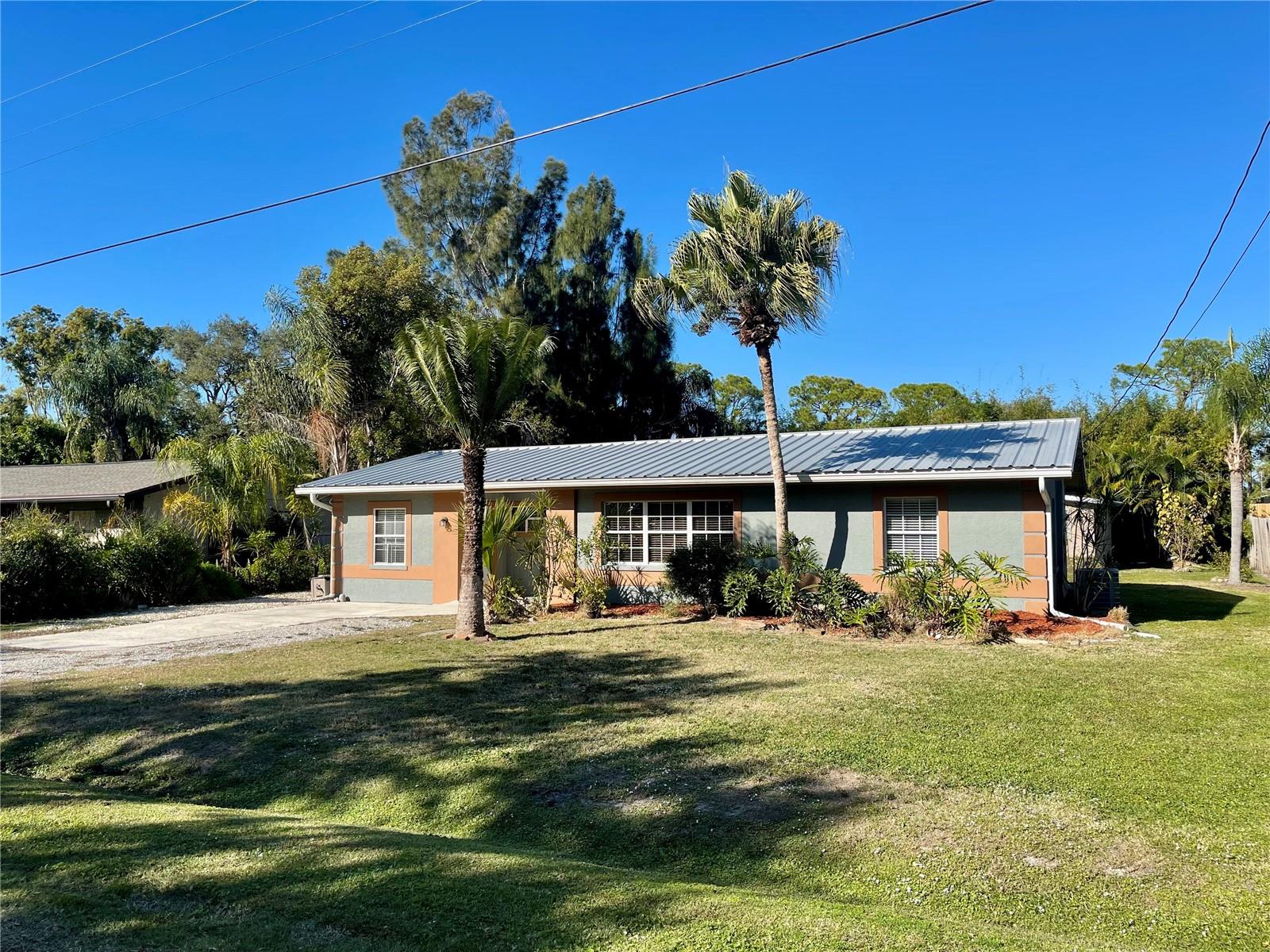 CORDES COVE - Residential