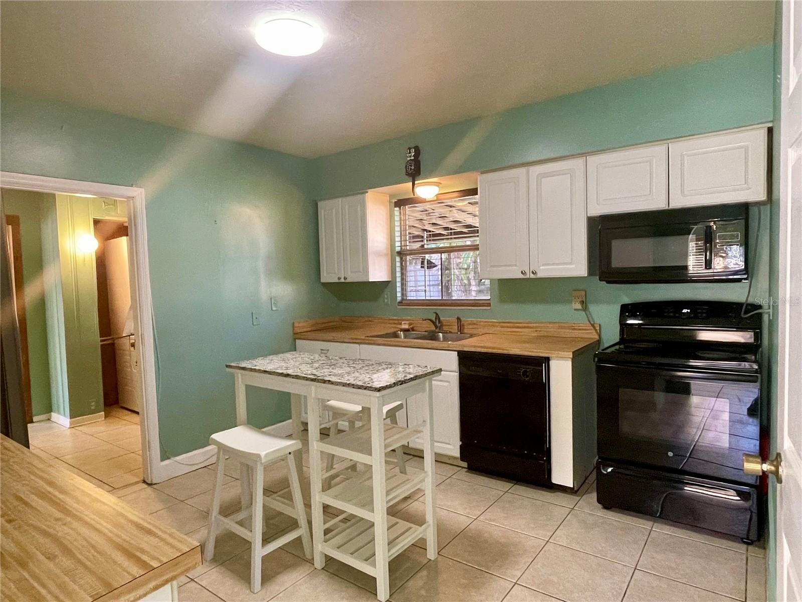 CORDES COVE - Residential