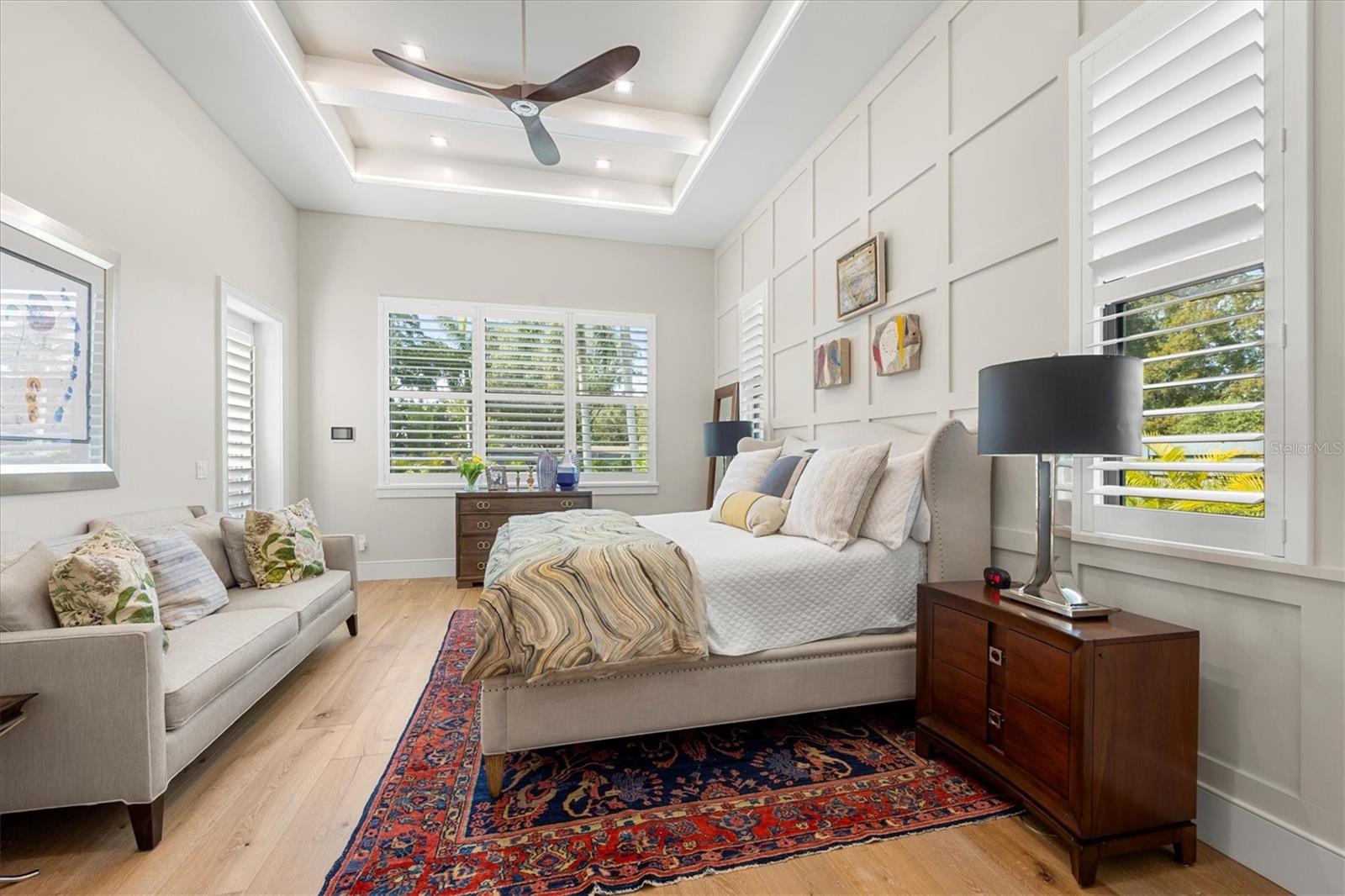 HANSENS SUB OPPOSITE PG IN PB - Residential