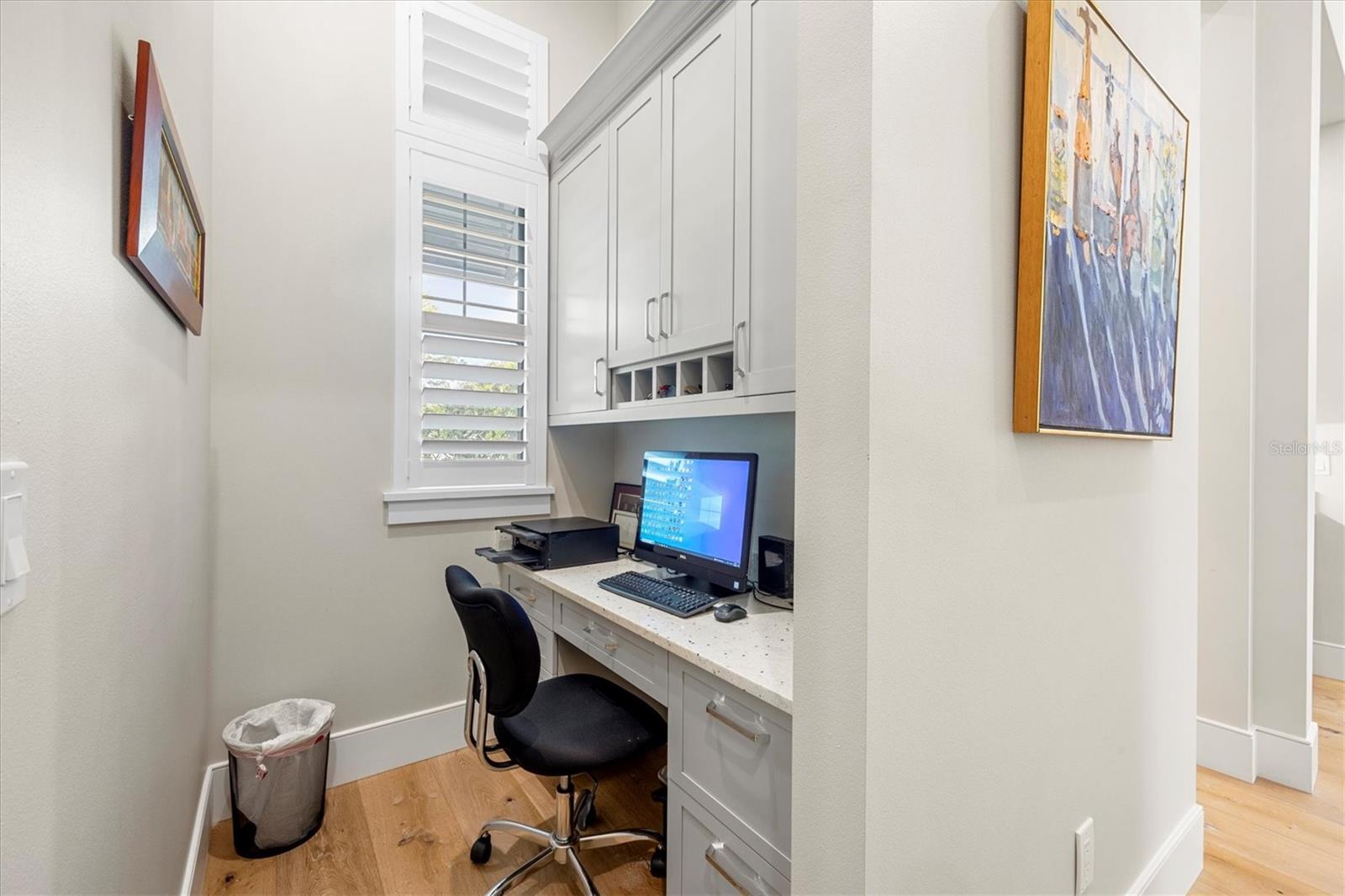 HANSENS SUB OPPOSITE PG IN PB - Residential