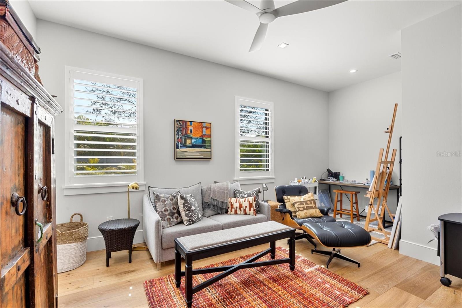 HANSENS SUB OPPOSITE PG IN PB - Residential