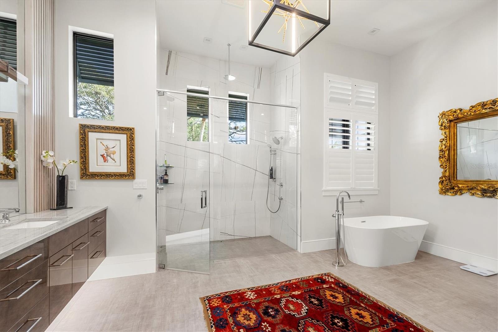 HANSENS SUB OPPOSITE PG IN PB - Residential