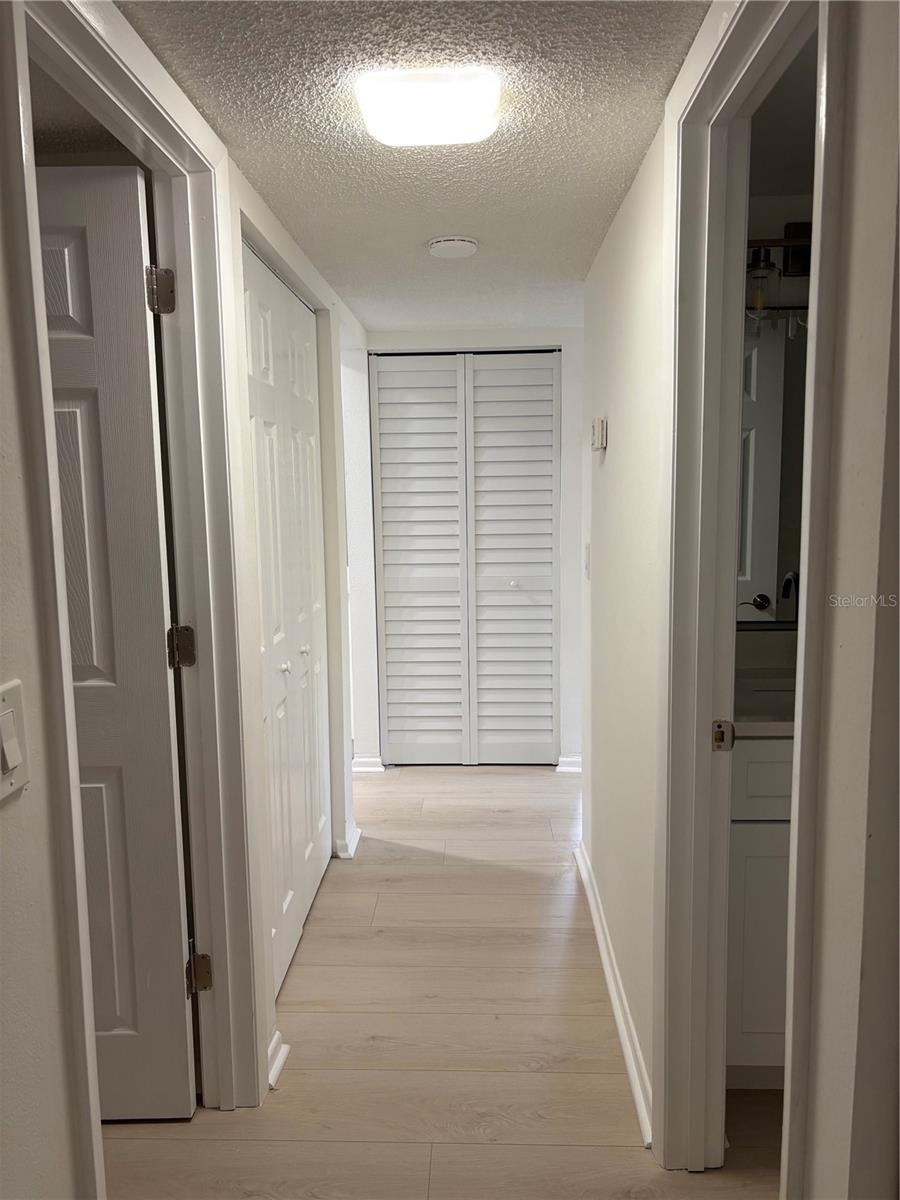 LAKESIDE CONDO APTS - Residential