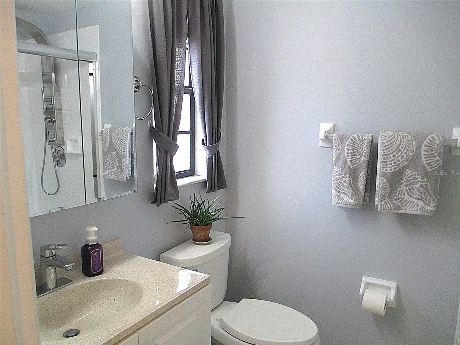 OAKWOOD VILLAS SEC C - Residential