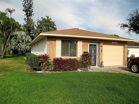 Photo of 5040 Live Oak Circle #93, Bradenton, FL 34207 (MLS # A4674944)