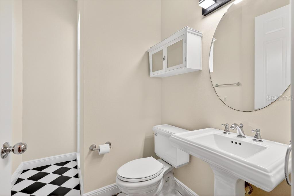 PALMER STREET CONDO OR 6027/2252 - Residential