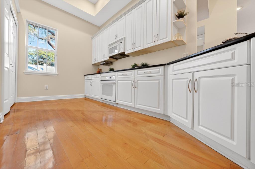 PALMER STREET CONDO OR 6027/2252 - Residential