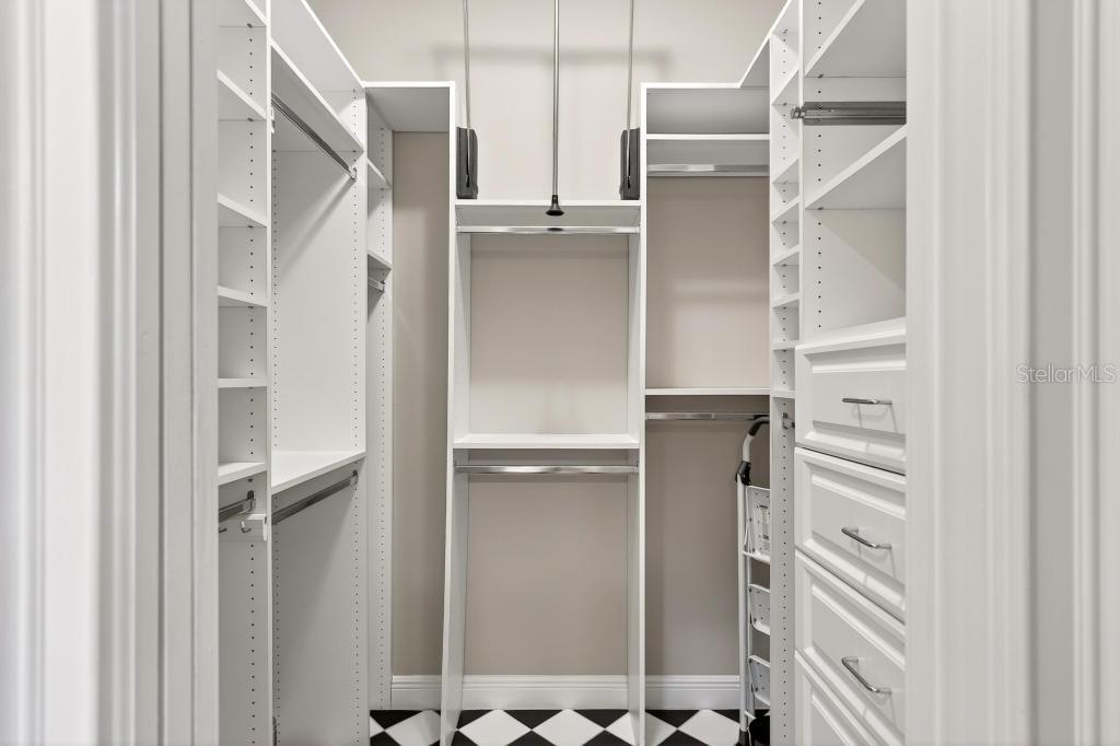 PALMER STREET CONDO OR 6027/2252 - Residential