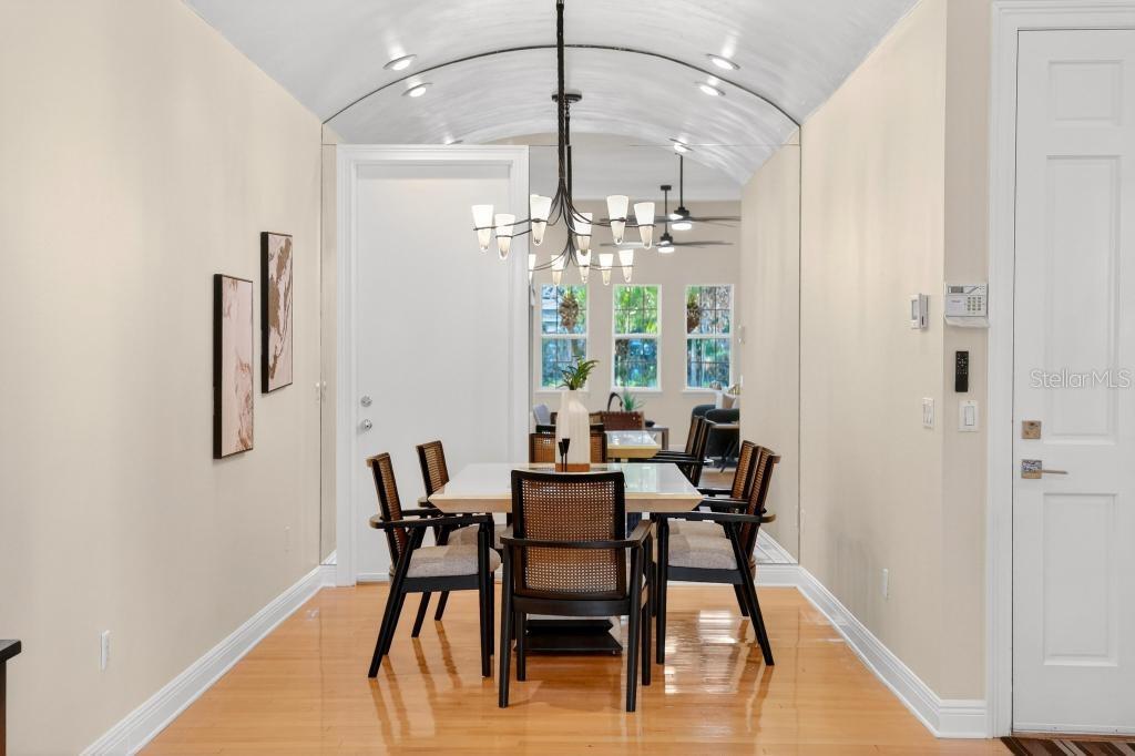 PALMER STREET CONDO OR 6027/2252 - Residential