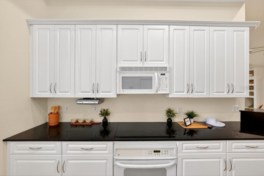 PALMER STREET CONDO OR 6027/2252 - Residential