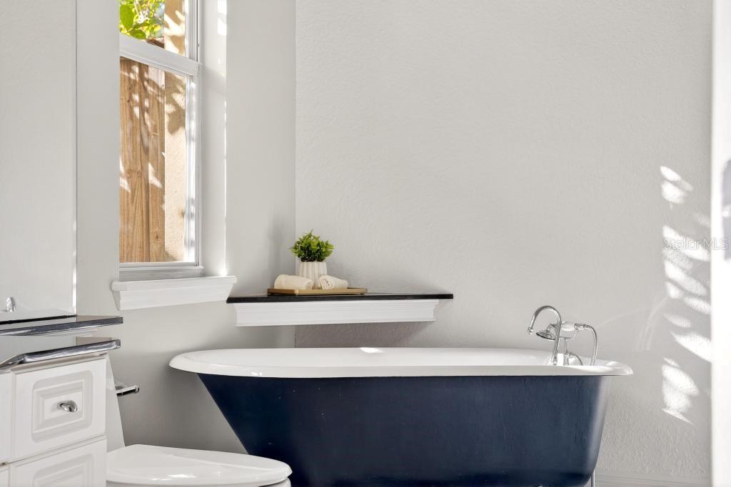 PALMER STREET CONDO OR 6027/2252 - Residential