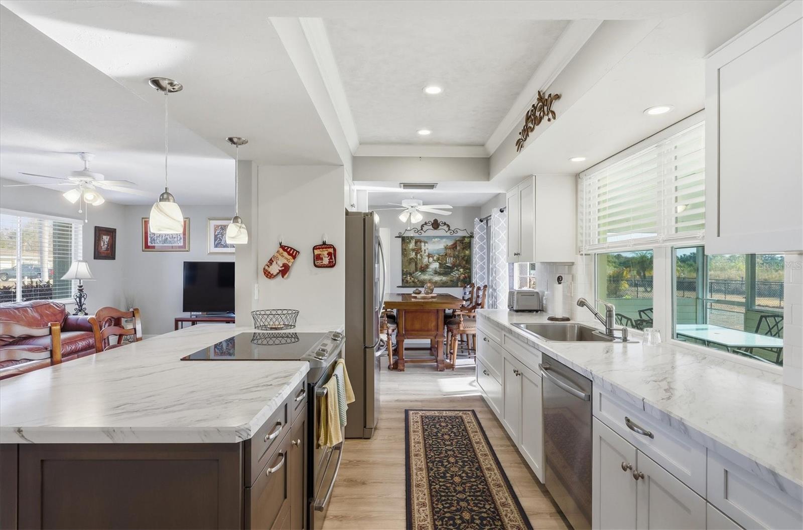 ROTONDA WEST OAKLAND HILLS - Residential