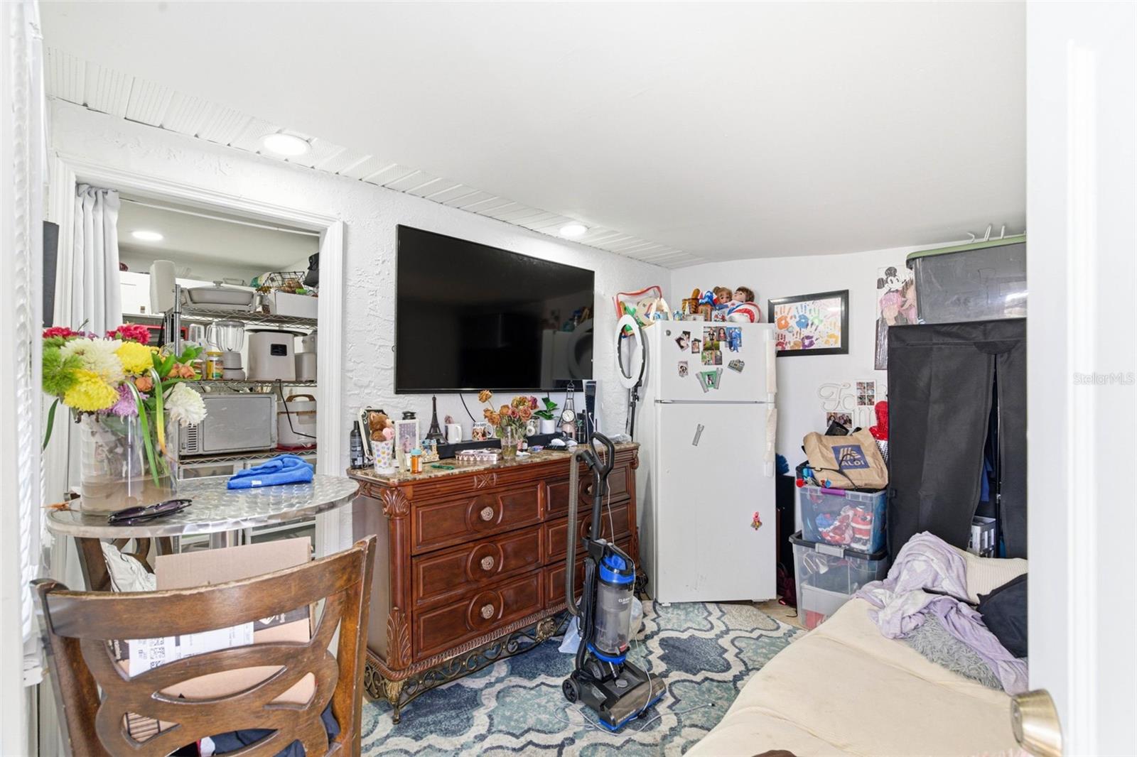 BOUR LANDS - Residential