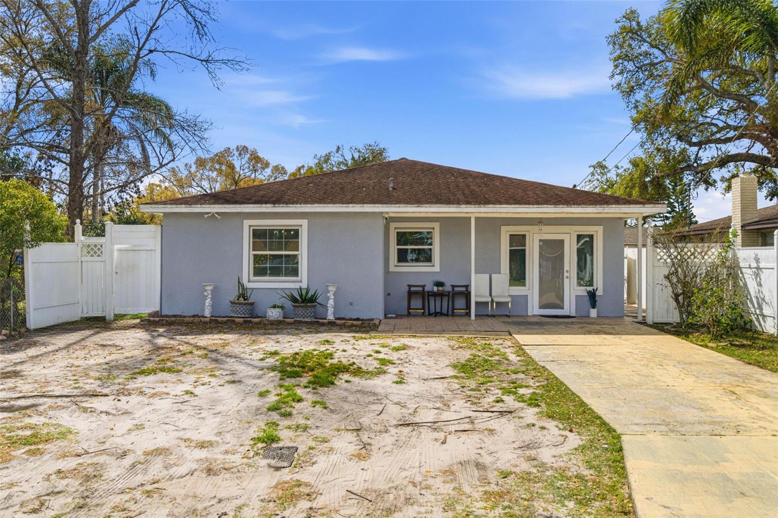 BOUR LANDS - Residential