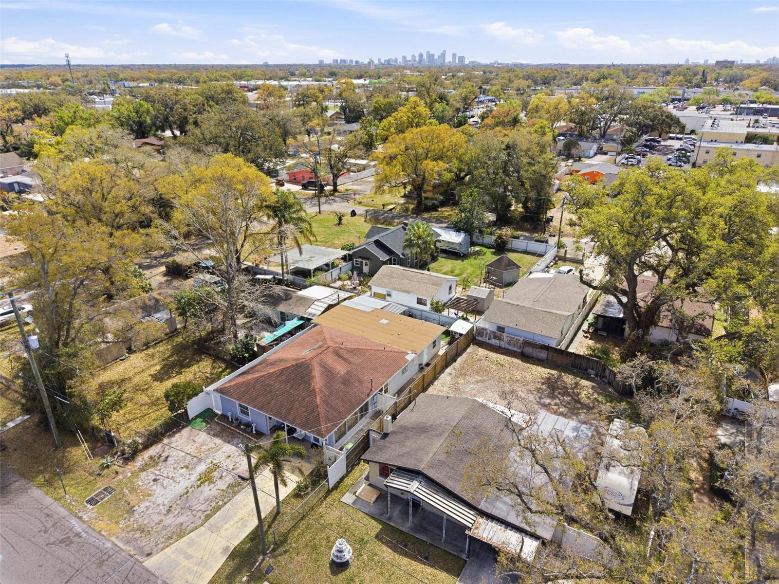 BOUR LANDS - Residential