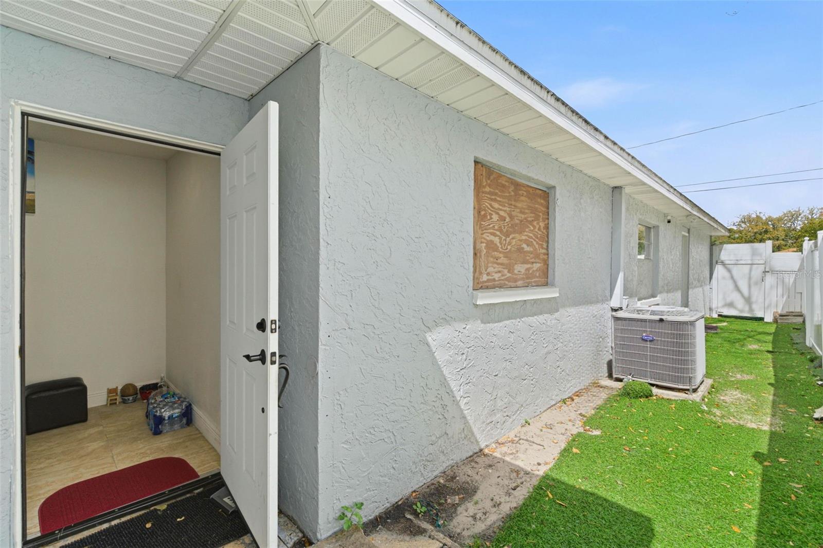 BOUR LANDS - Residential