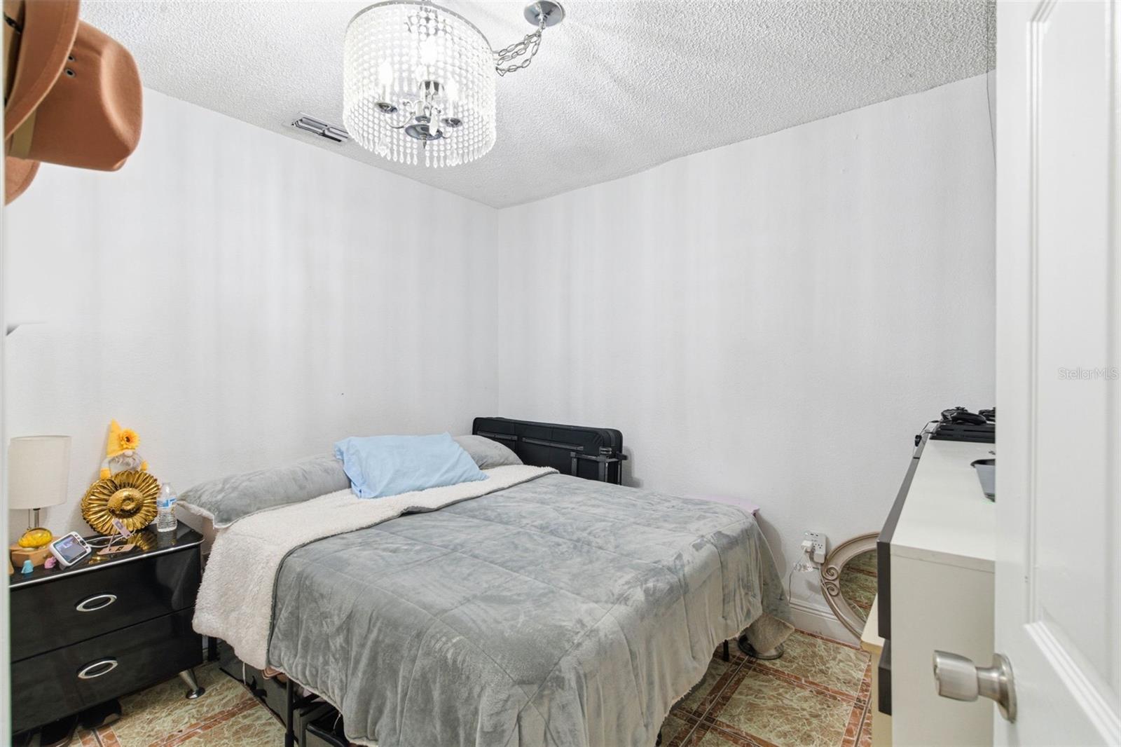 BOUR LANDS - Residential