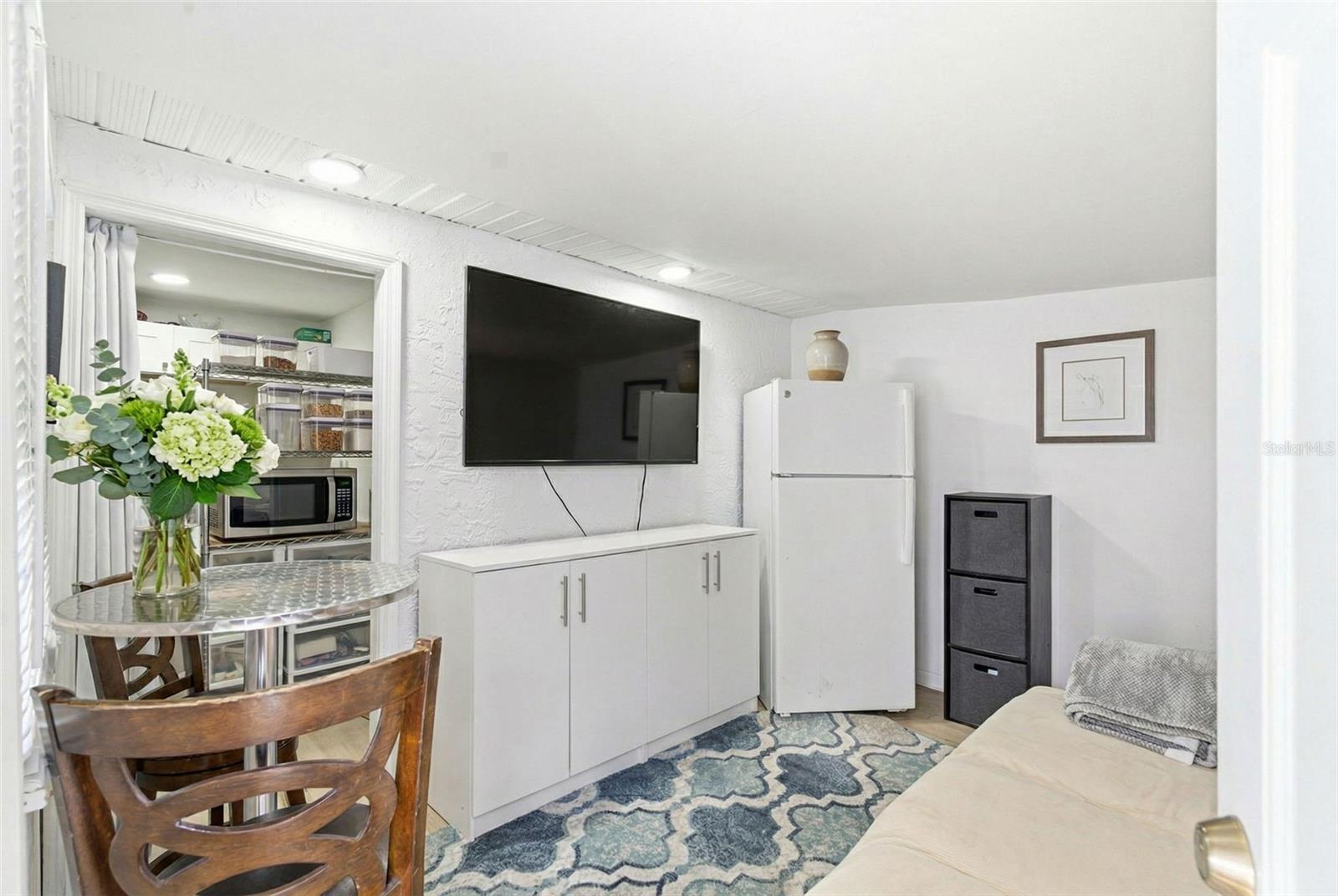 BOUR LANDS - Residential