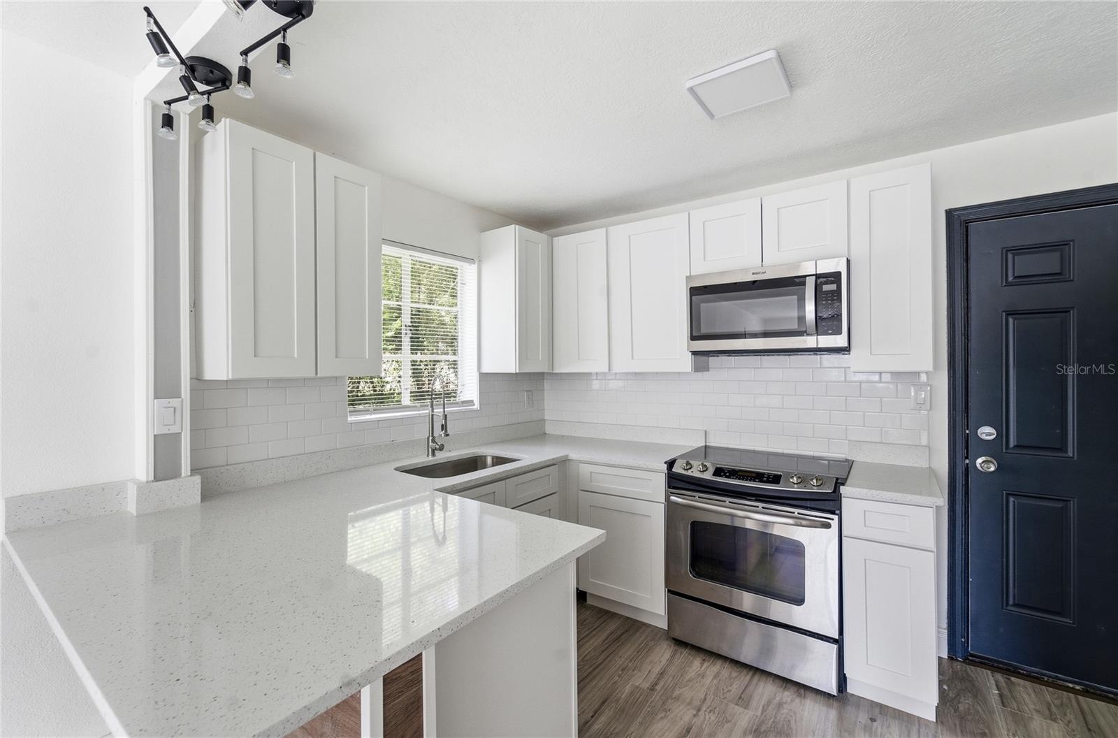 HILLDALE - Residential