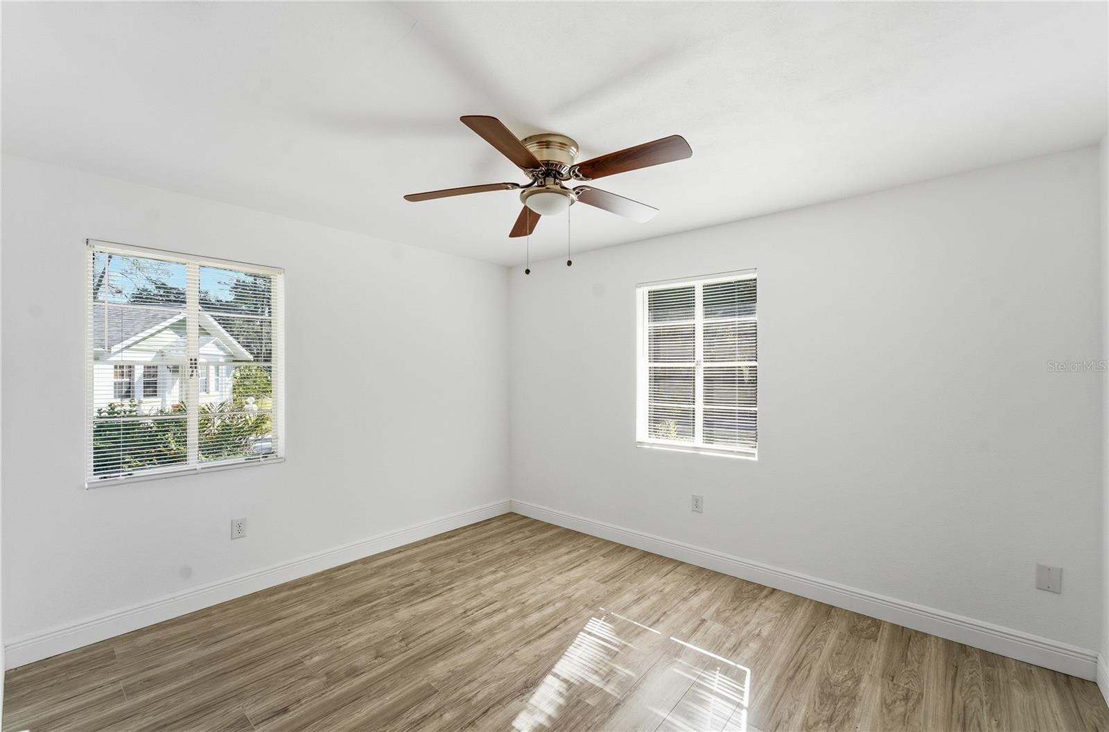 HILLDALE - Residential