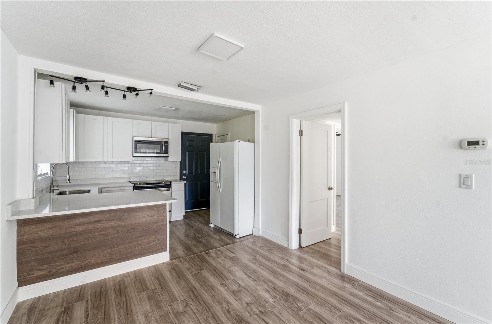 HILLDALE - Residential