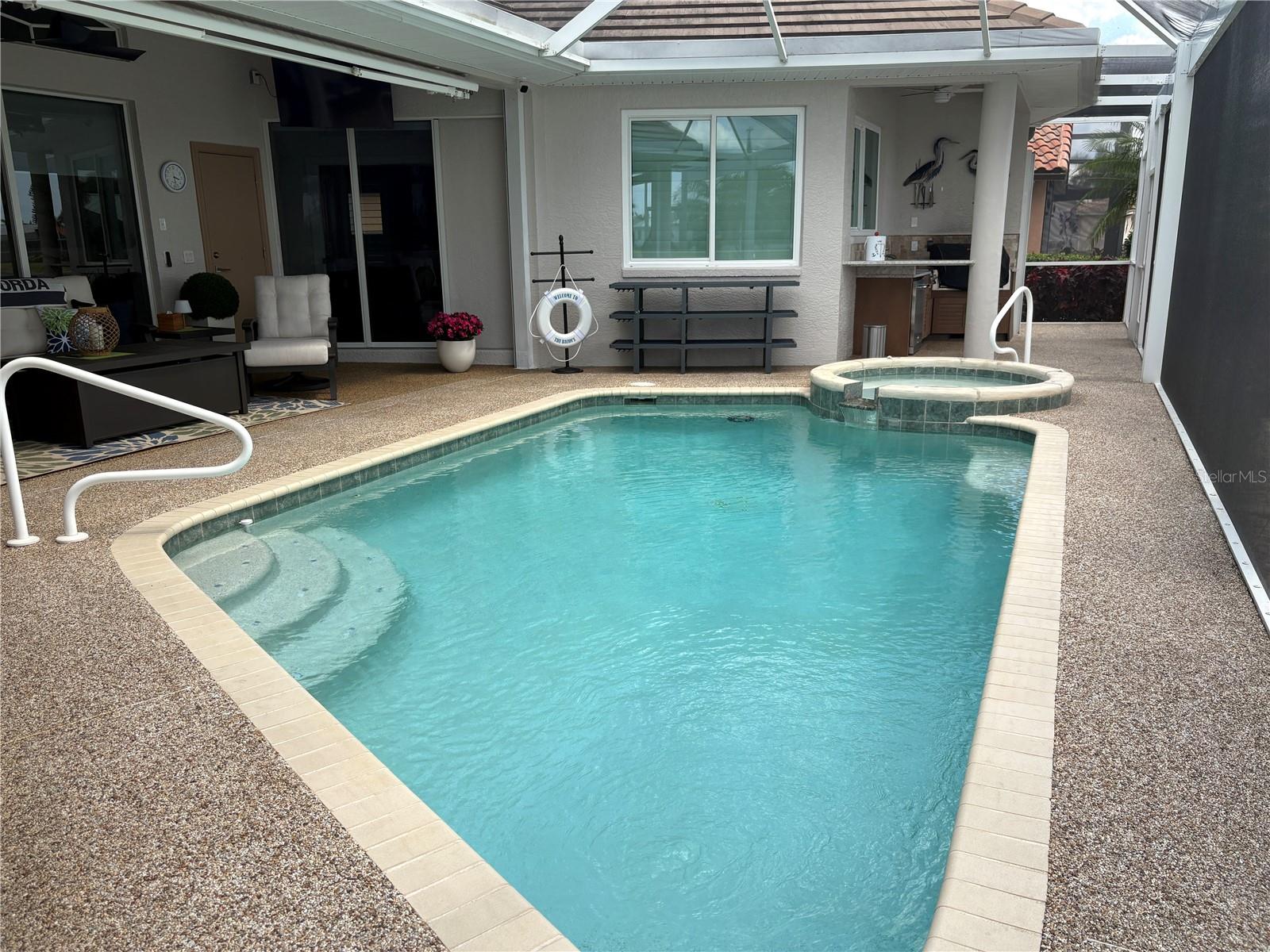 PUNTA GORDA ISLES SEC 11 - Residential