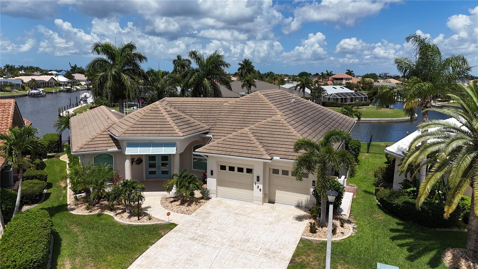 PUNTA GORDA ISLES SEC 11 - Residential