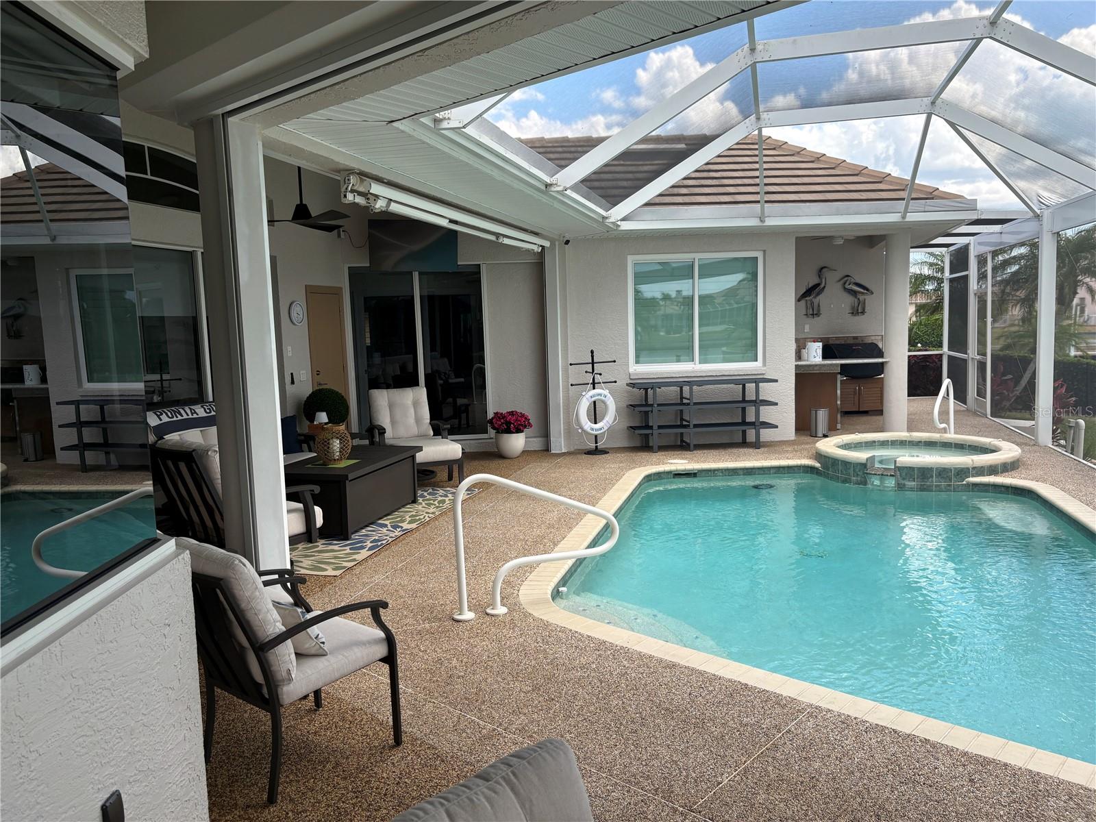 PUNTA GORDA ISLES SEC 11 - Residential