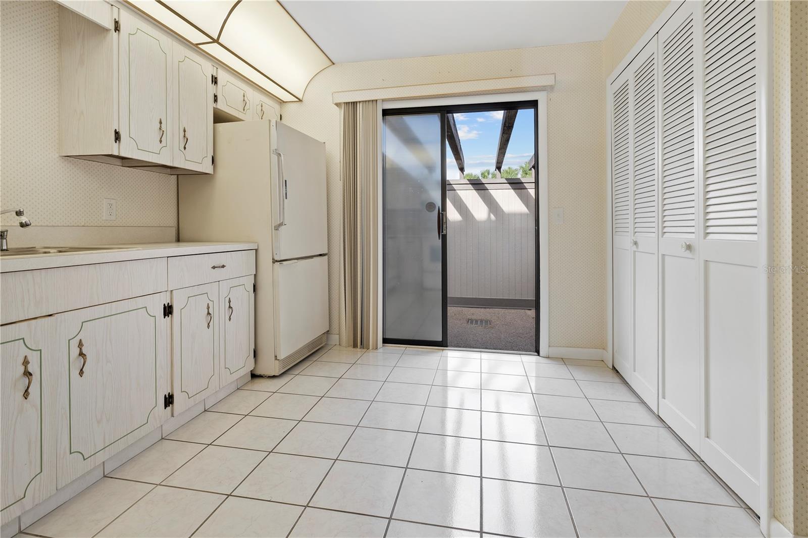 688 LAKE VILLAS DRIVE 688