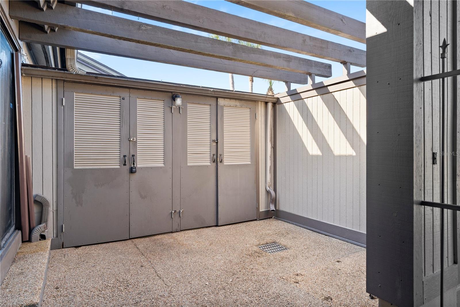 LAKE VILLAS CONDO - Residential