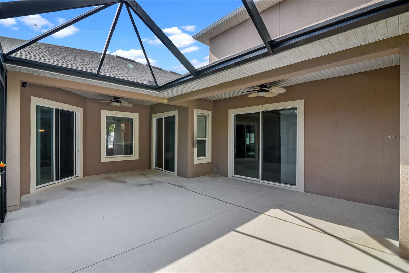 VINEYARD - Residential