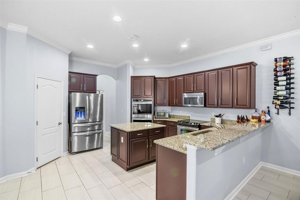 Photo of 410 Sauvignon Way, Groveland, FL 34736 (MLS # G5106445)