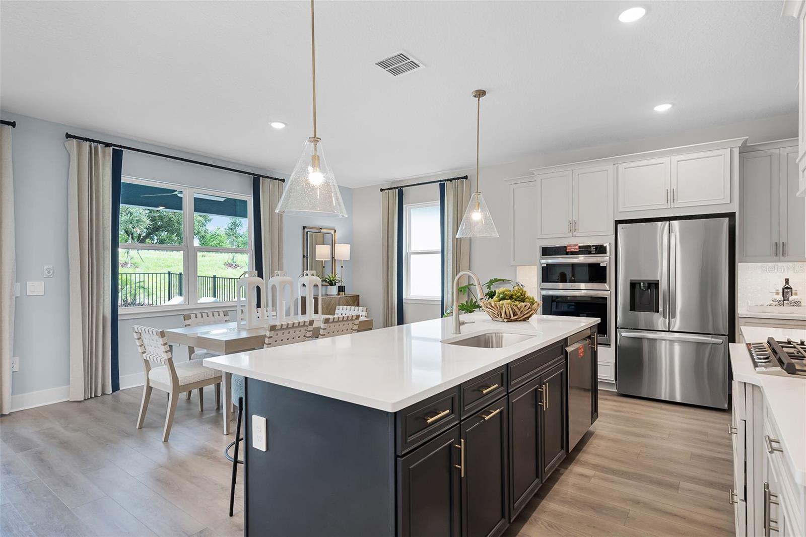 815 EMERALD GROVE DRIVE