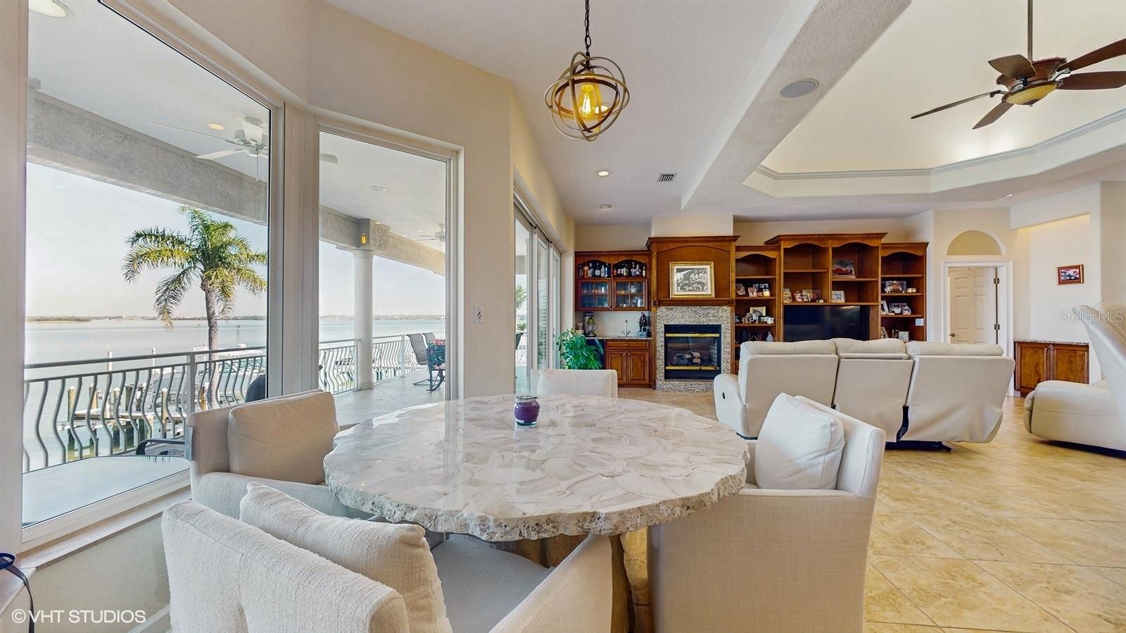 CAPRI ISLE - Residential