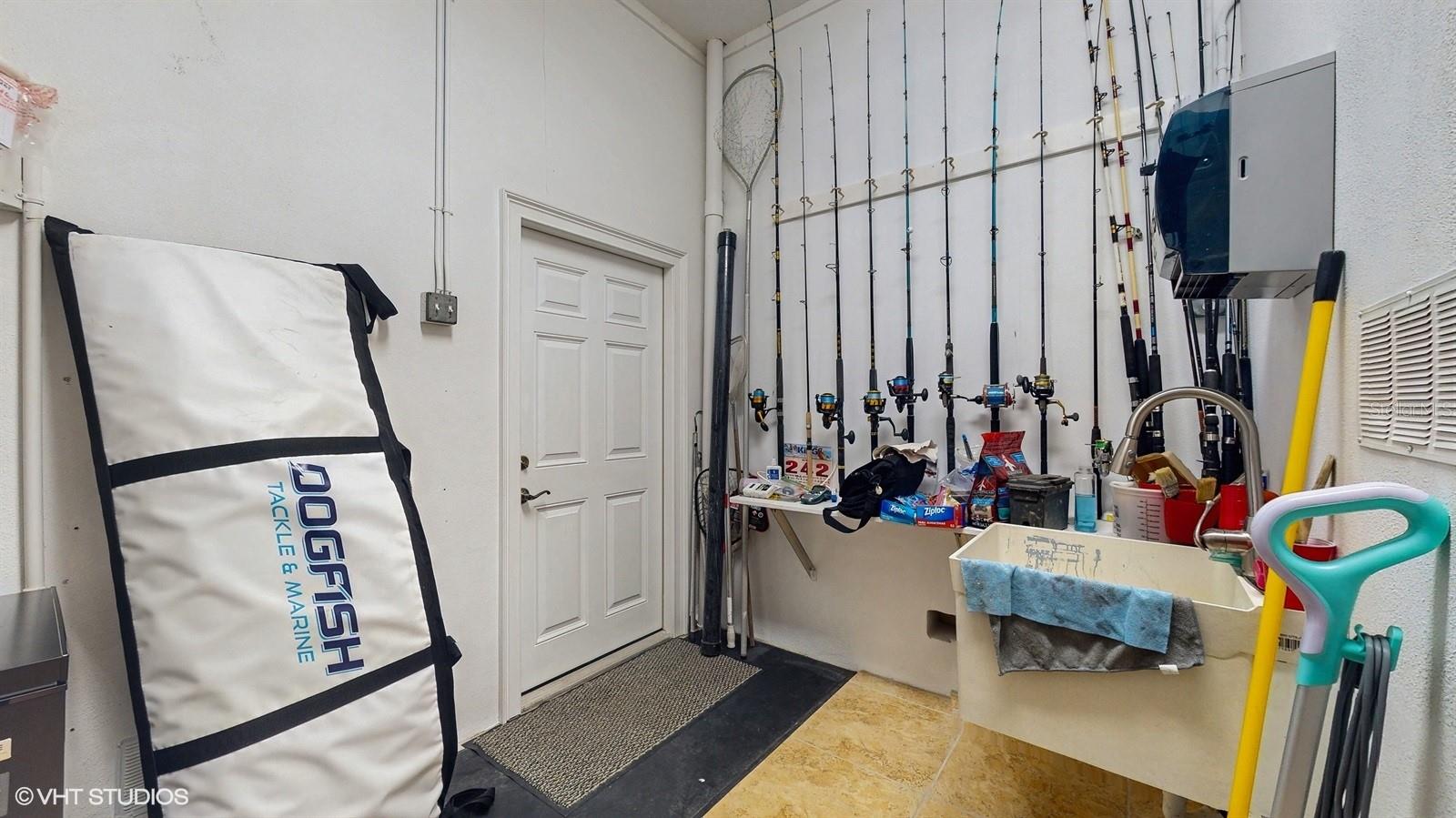 CAPRI ISLE - Residential