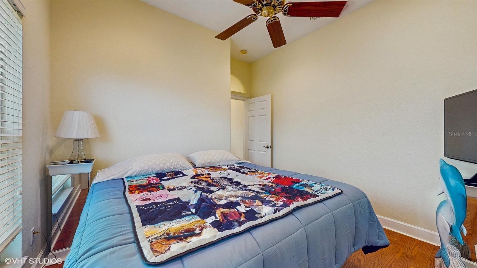 CAPRI ISLE - Residential