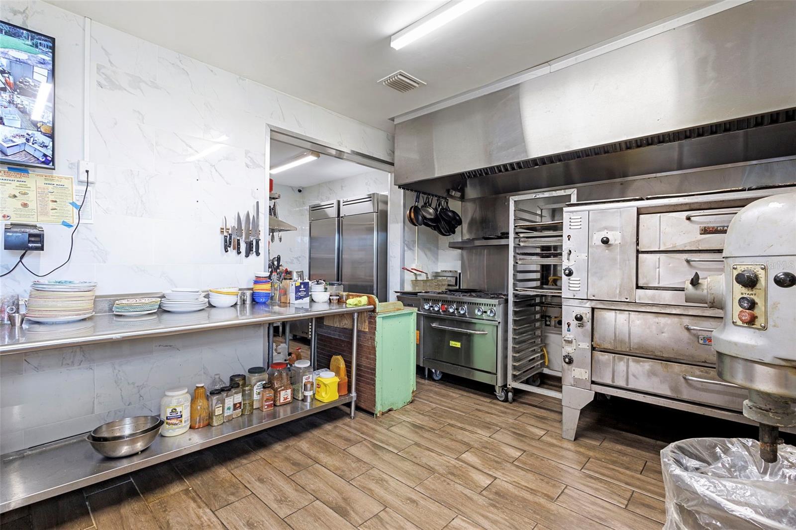 BEARDSLEYS DELEON SPGS - Commercial Sale