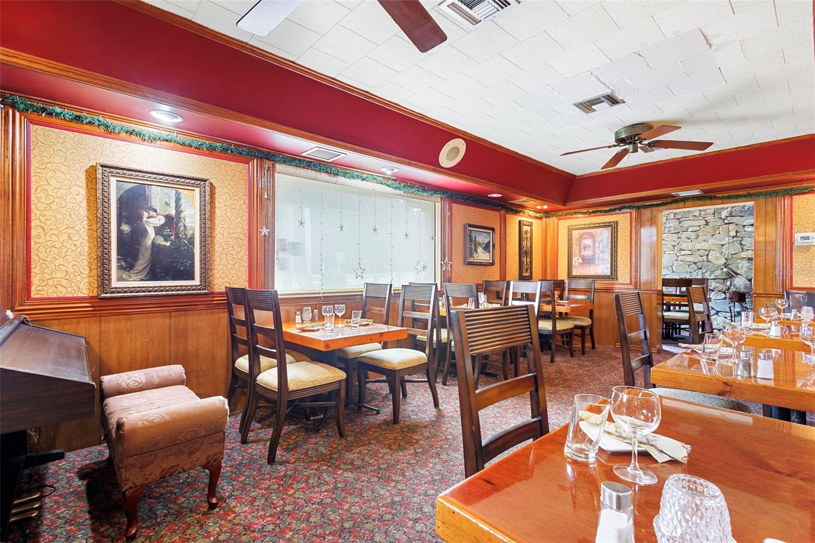 BEARDSLEYS DELEON SPGS - Commercial Sale