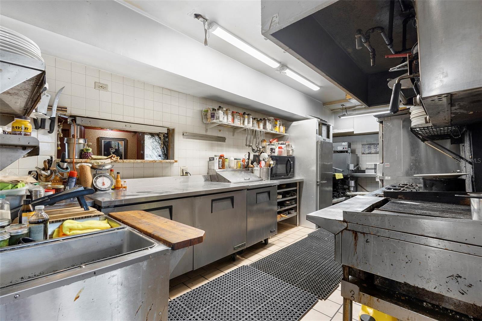 BEARDSLEYS DELEON SPGS - Commercial Sale