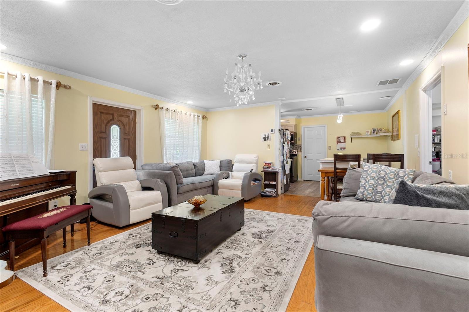 BEARDSLEYS DELEON SPGS - Commercial Sale