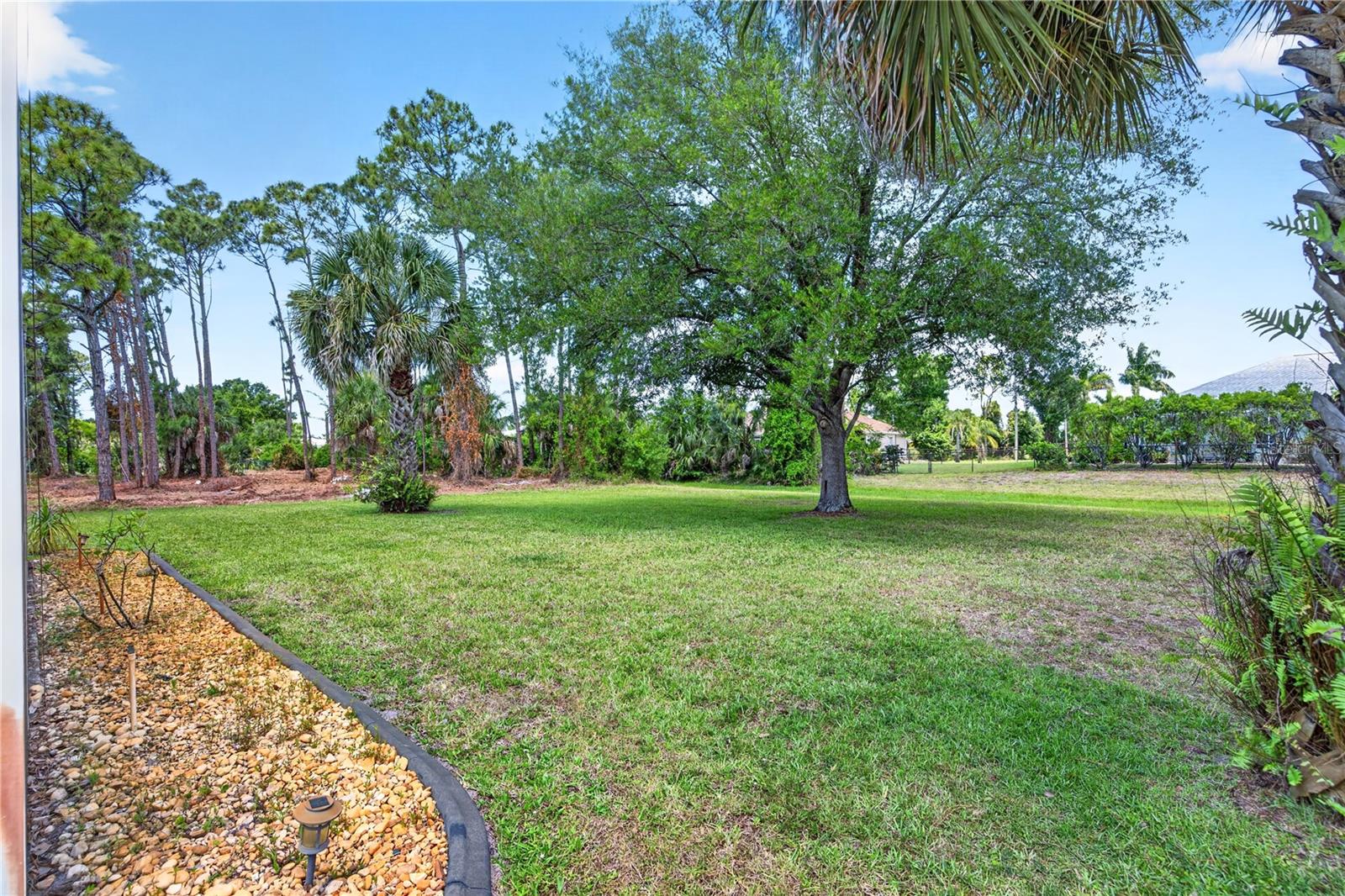 ROTONDA WEST LONG MEADOW - Residential