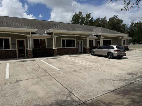 Photo of 1213 W Miller Street, Fruitland Park, FL 34731 (MLS # G5114848)