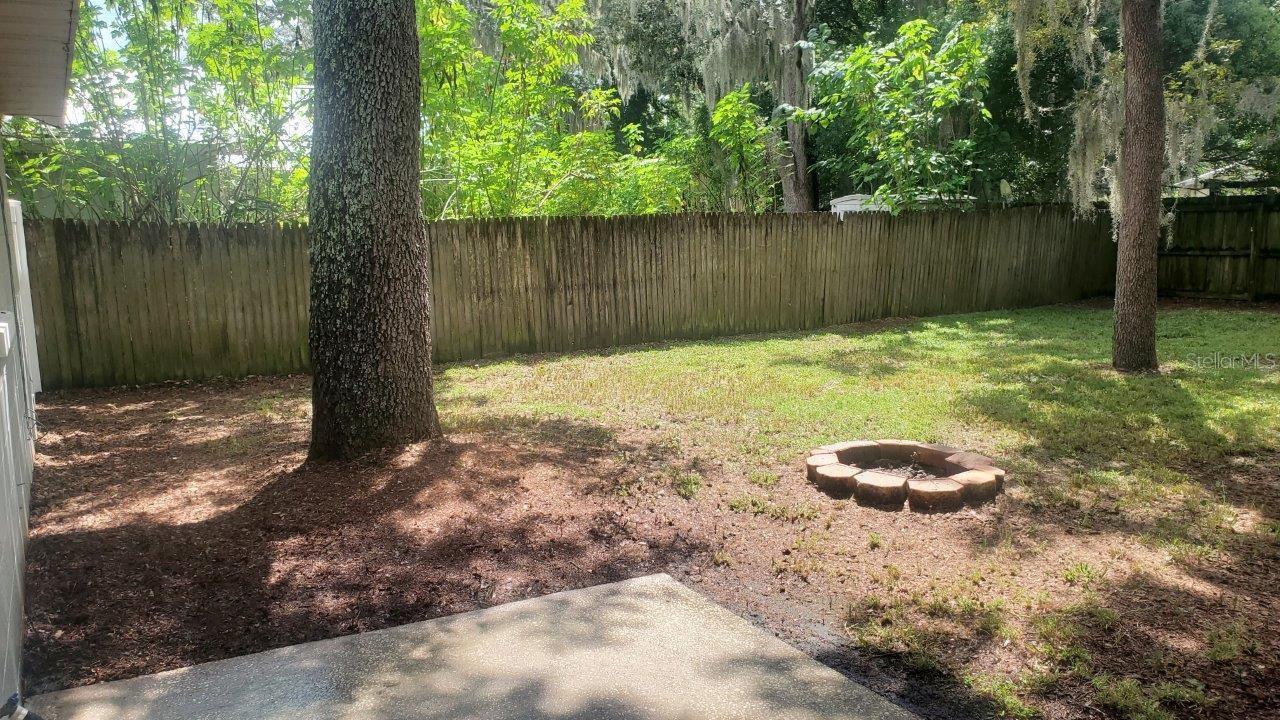 ARBOR RIDGE WEST - Residential Lease